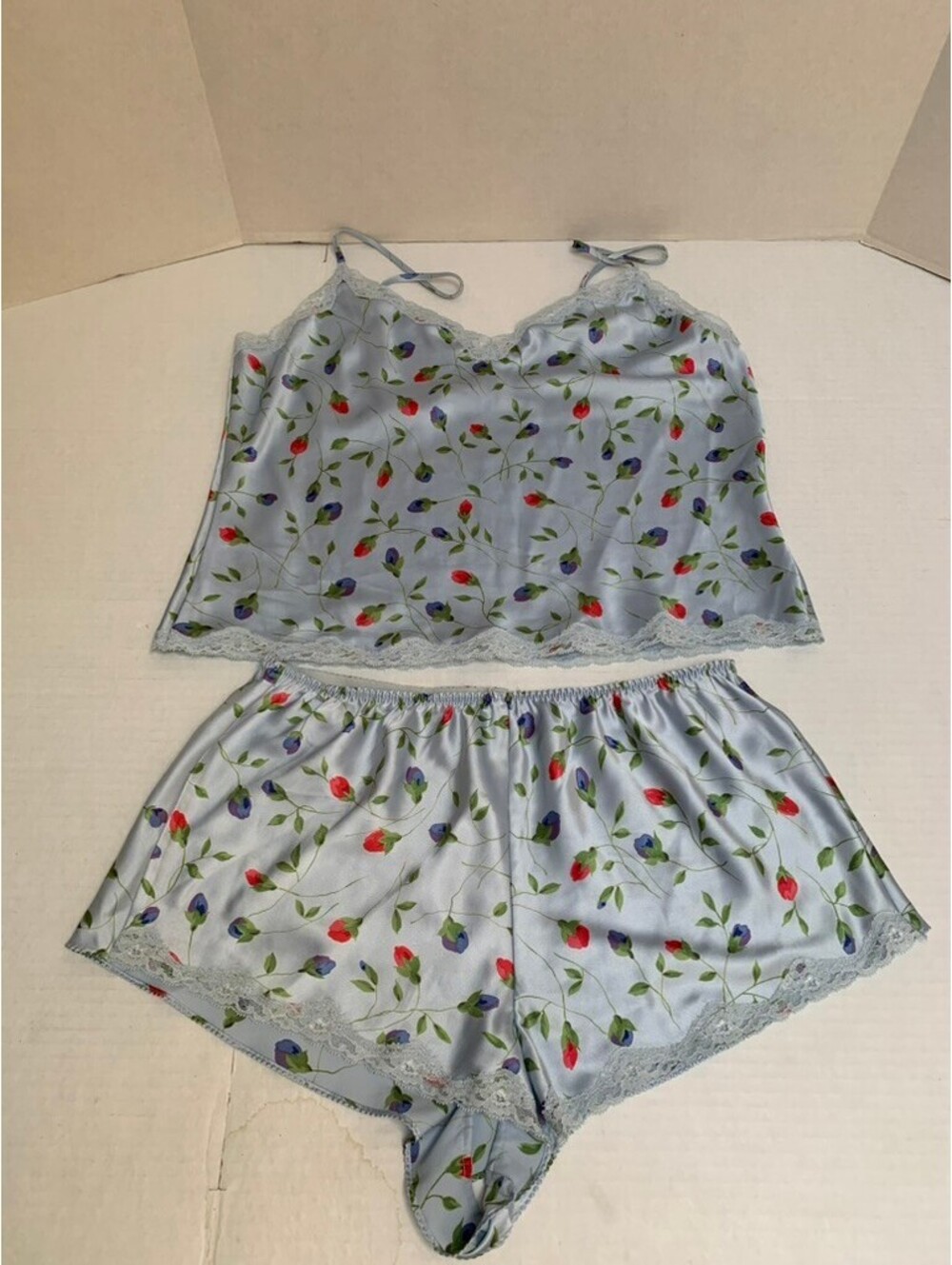 NWOT Victoria Secret Blue Satin Pajama Set Floral Rose Print Size Large